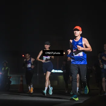 Runner Photo 7383993