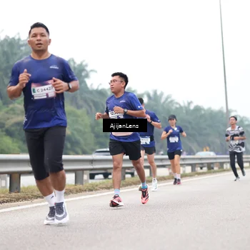 Runner Photo 7383995