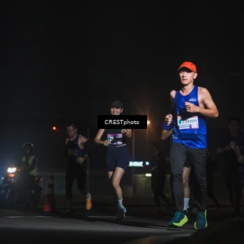 Runner Photo 7384013