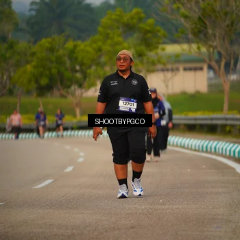 Runner Photo 7384040