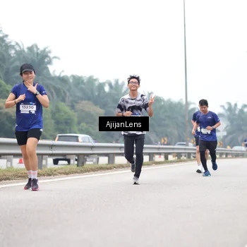 Runner Photo 7384047