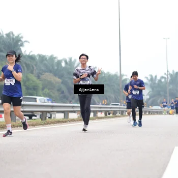 Runner Photo 7384052