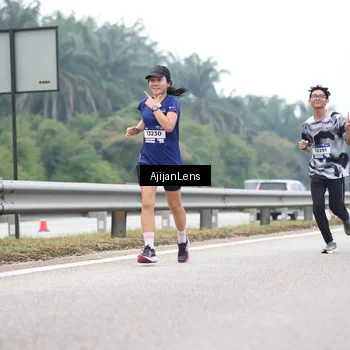Runner Photo 7384059