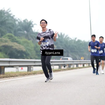 Runner Photo 7384076