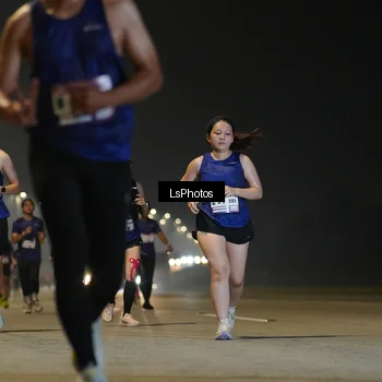 Runner Photo 7384090