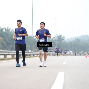 Runner Photo 7384114