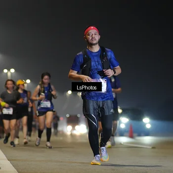 Runner Photo 7384142