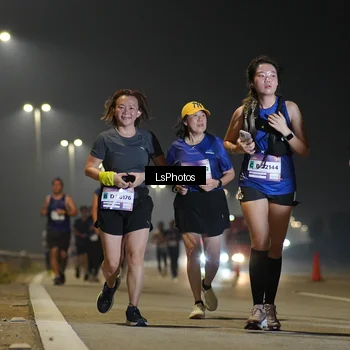 Runner Photo 7384146