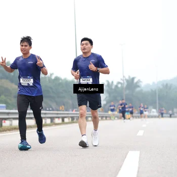 Runner Photo 7384148