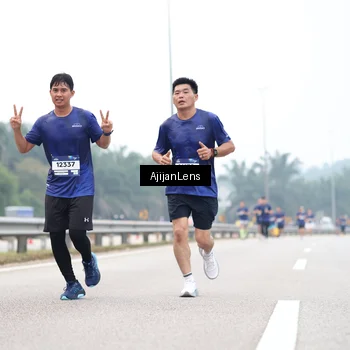 Runner Photo 7384162