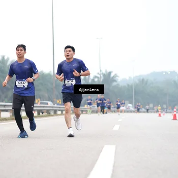 Runner Photo 7384187