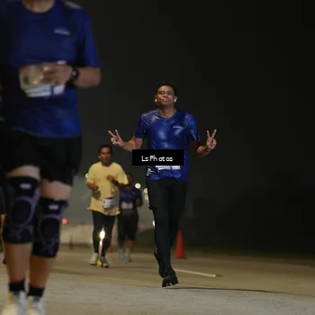Runner Photo 7384199