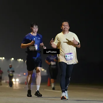 Runner Photo 7384206