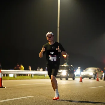 Runner Photo 7384207