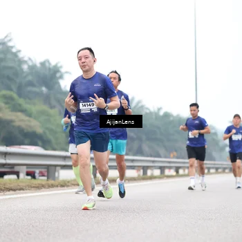Runner Photo 7384223