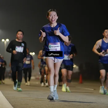 Runner Photo 7384226