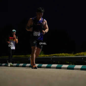 Runner Photo 7384228