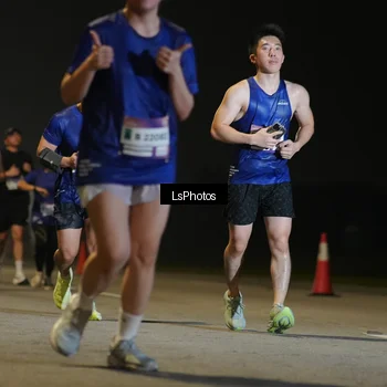 Runner Photo 7384236