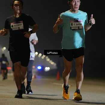 Runner Photo 7384246