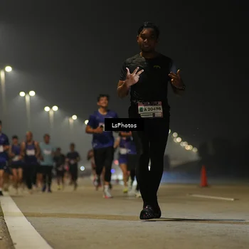 Runner Photo 7384254