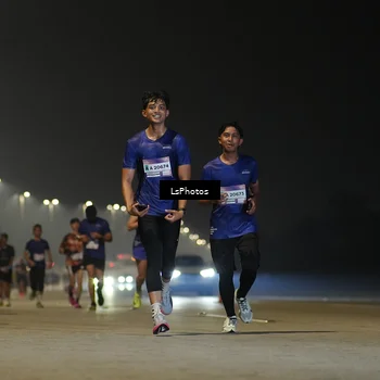 Runner Photo 7384260