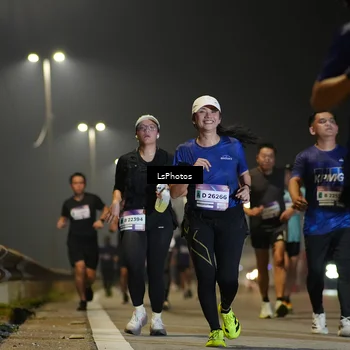 Runner Photo 7384264