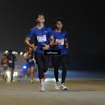 Runner Photo 7384266