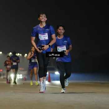 Runner Photo 7384267