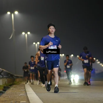 Runner Photo 7384274