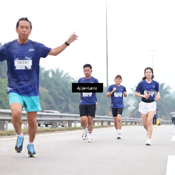 Runner Photo 7384275