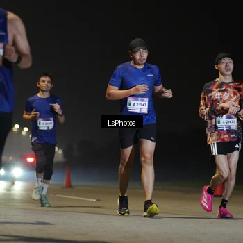 Runner Photo 7384280