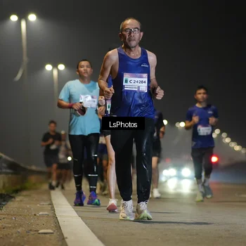 Runner Photo 7384281