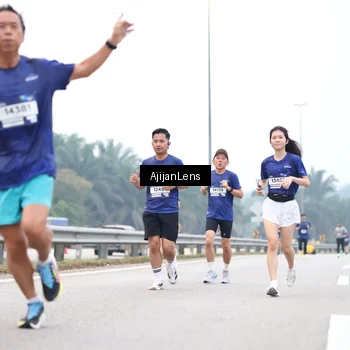 Runner Photo 7384284