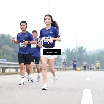 Runner Photo 7384328
