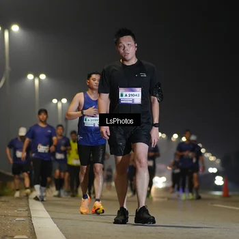 Runner Photo 7384333