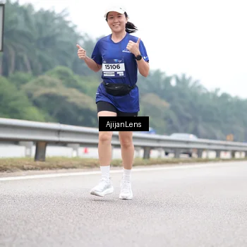 Runner Photo 7384345