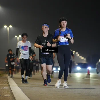 Runner Photo 7384346