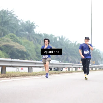 Runner Photo 7384355