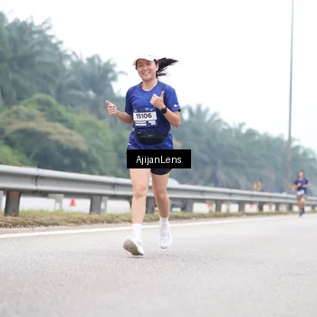 Runner Photo 7384358