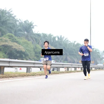 Runner Photo 7384382