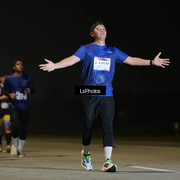 Runner Photo 7384424