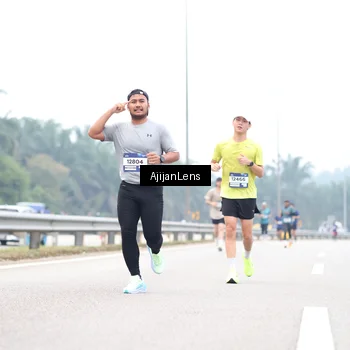 Runner Photo 7384447