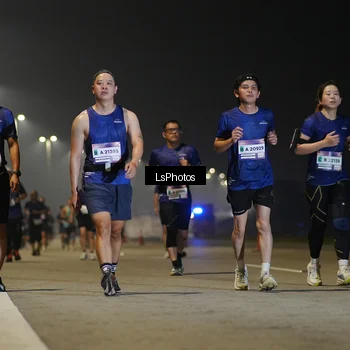 Runner Photo 7384451