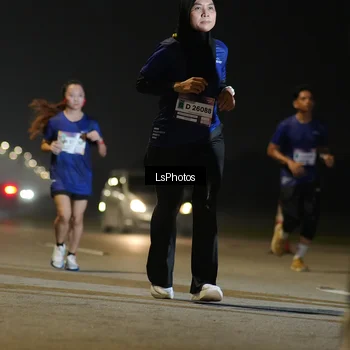Runner Photo 7384459