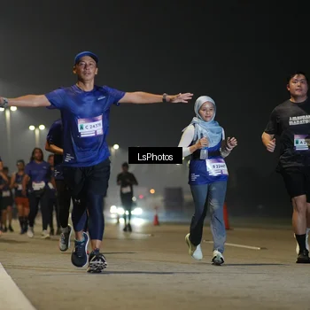 Runner Photo 7384466