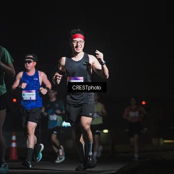 Runner Photo 7384491