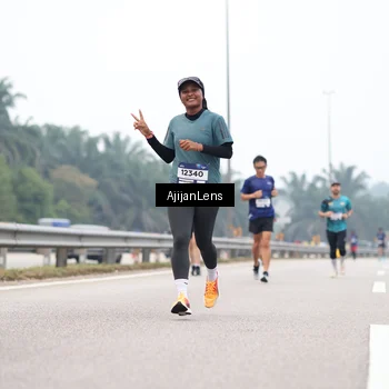 Runner Photo 7384497