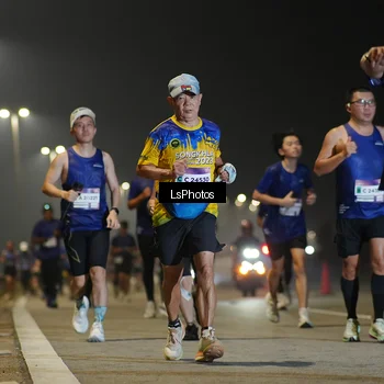 Runner Photo 7384498