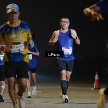 Runner Photo 7384504