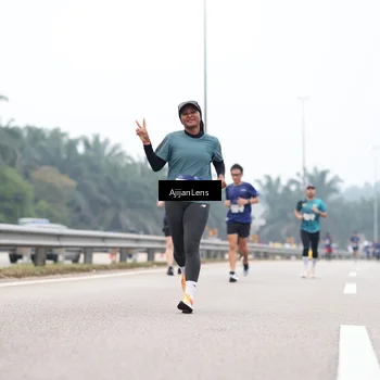 Runner Photo 7384507